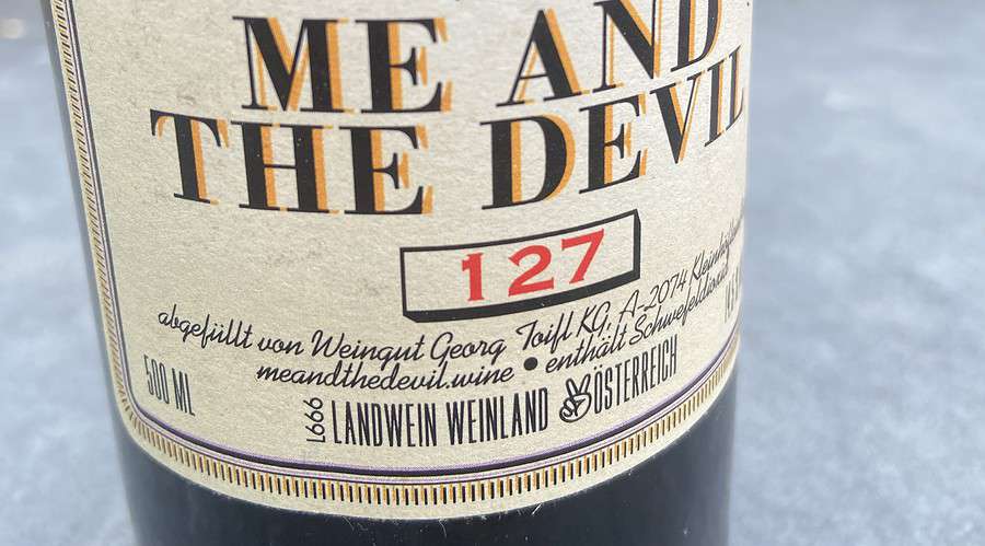 me and the devil. Wein vom Weingut Georg Toifl in Österreich